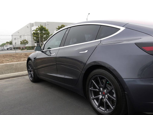 Used 2018 Tesla Model 3 Long Range image 10