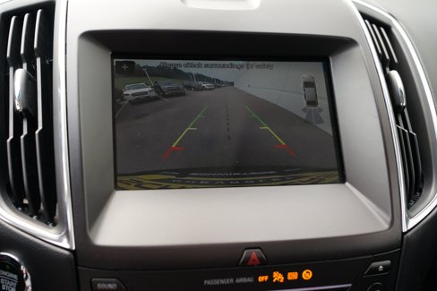 Used 2019 Ford Edge Titanium image 30