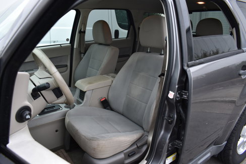 Used 2010 Ford Escape XLT image 25