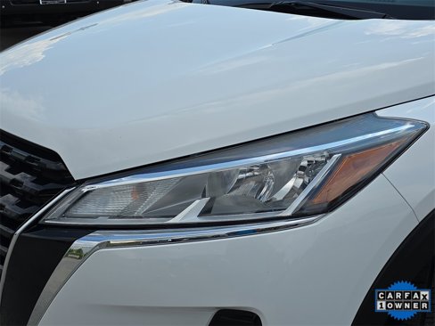Used 2024 Nissan Kicks S image 28