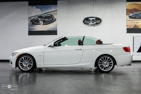 Used 2013 BMW 328i Convertible image 11