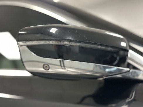 Used 2016 BMW 740i image 14