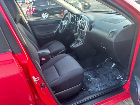 Used 2005 Pontiac Vibe w/ Power Group Value Package image 34
