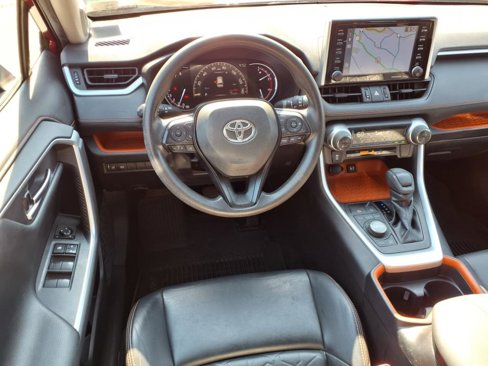 Used 2019 Toyota RAV4 Adventure image 10