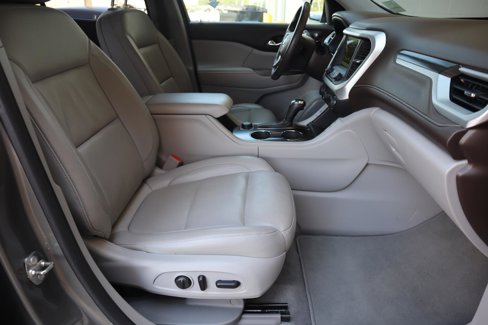 Used 2019 GMC Acadia SLT image 4