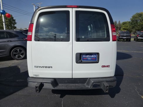 Used 2023 GMC Savana 2500 w/ Driver Convenience Package image 5