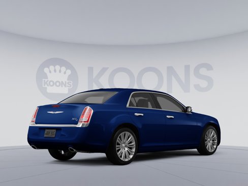 Used 2014 Chrysler 300 C w/ Harman/Kardon Audio Group image 4