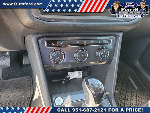 Used 2022 Volkswagen Tiguan S image 9