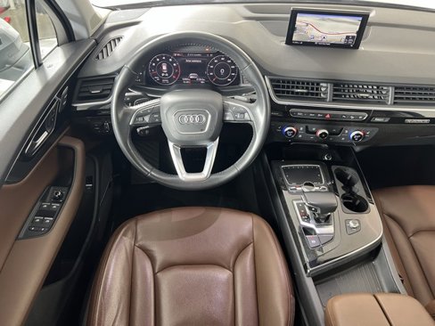 Used 2019 Audi Q7 3.0T Premium Plus w/ Premium Plus Package image 11