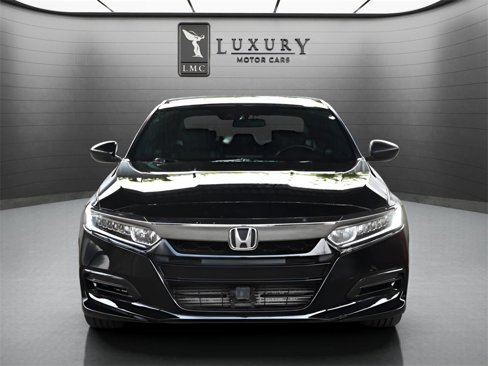 Used 2020 Honda Accord Sport image 2