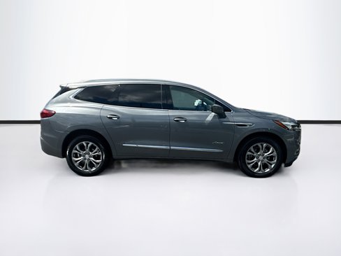Used 2021 Buick Enclave Avenir w/ Avenir Technology Package image 8
