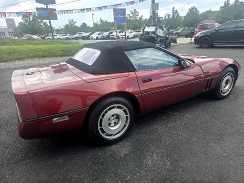 Used 1986 Chevrolet Corvette Convertible image 10