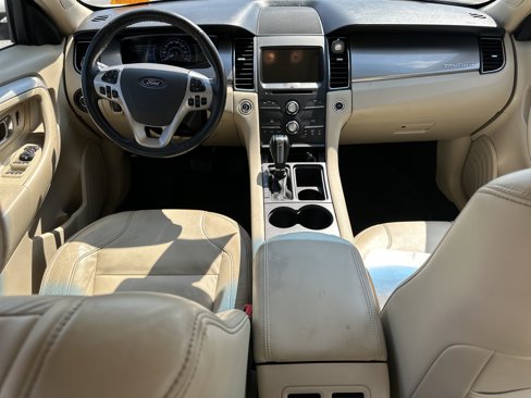 Used 2018 Ford Taurus SEL w/ Equipment Group 201A image 24