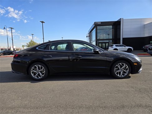 Used 2022 Hyundai Sonata SEL w/ Convenience Package image 7