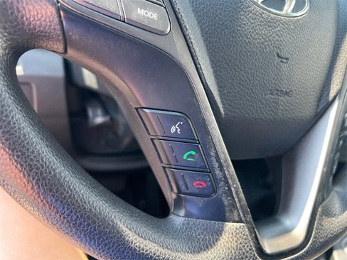 Used 2017 Hyundai Santa Fe Sport image 31