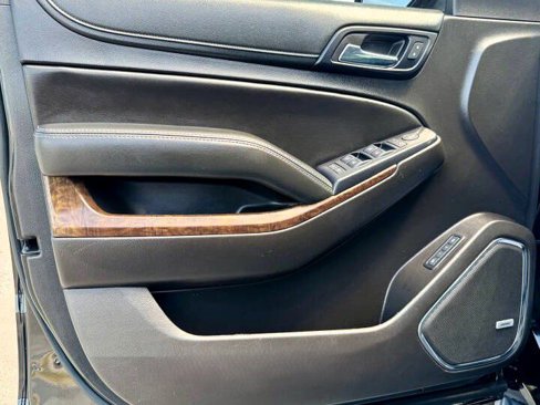 Used 2017 Chevrolet Tahoe LT image 14