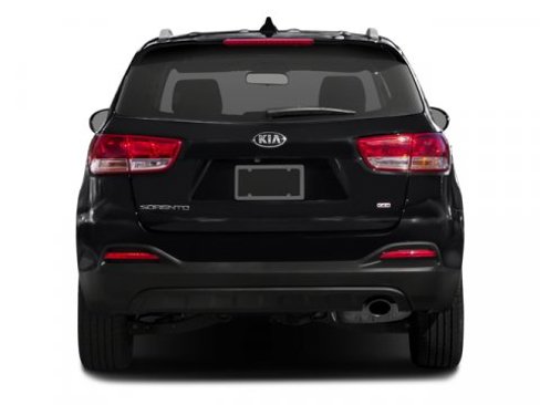 Used 2017 Kia Sorento LX w/ LX Convenience Package image 8