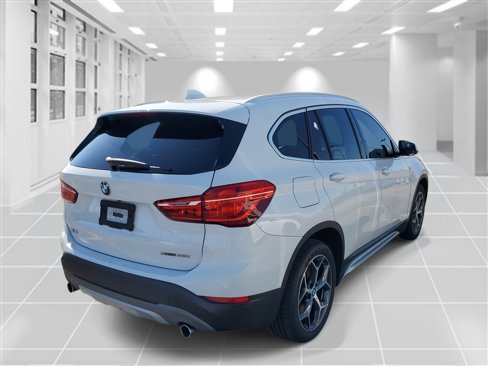 Used 2018 BMW X1 sDrive28i w/ Convenience Package image 4