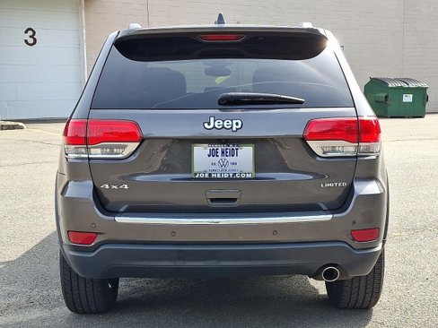 Used 2018 Jeep Grand Cherokee Limited image 9