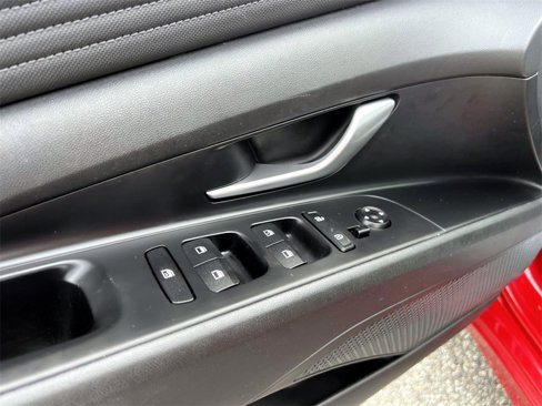 Certified 2023 Hyundai Elantra SEL w/ Convenience Package image 15