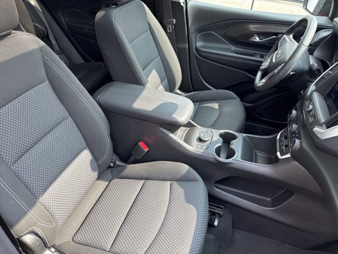 Used 2022 GMC Terrain SLE w/ Driver Convenience Package image 17