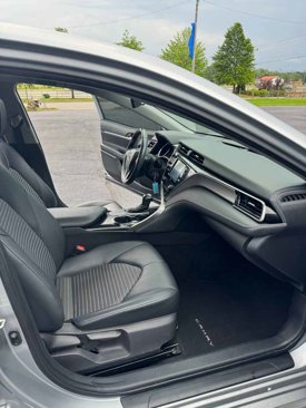 Used 2020 Toyota Camry SE image 12