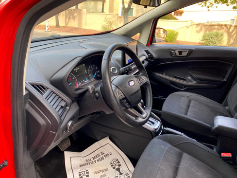Used 2020 Ford EcoSport SE w/ SE Convenience Package image 34