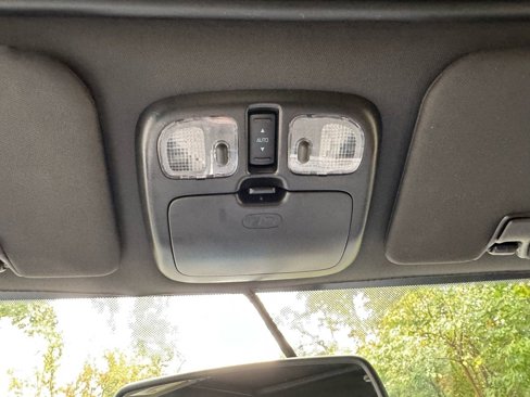 Used 2012 Ford Escape Limited image 39