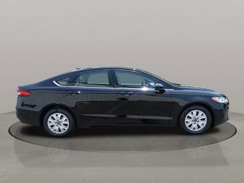 Used 2019 Ford Fusion S image 7