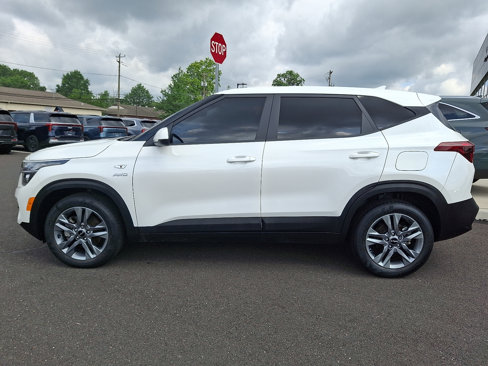 Used 2023 Kia Seltos LX image 7