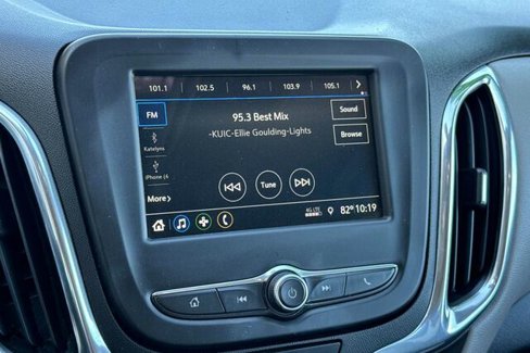 Used 2019 Chevrolet Equinox LS w/ LPO, Cargo Package image 17