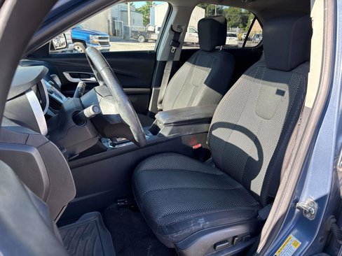 Used 2011 Chevrolet Equinox LT w/ Driver Convenience Package image 11
