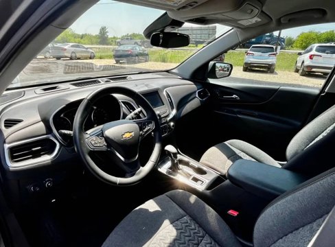 Used 2024 Chevrolet Equinox LT image 11
