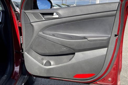 Used 2019 Hyundai Tucson Sport image 26