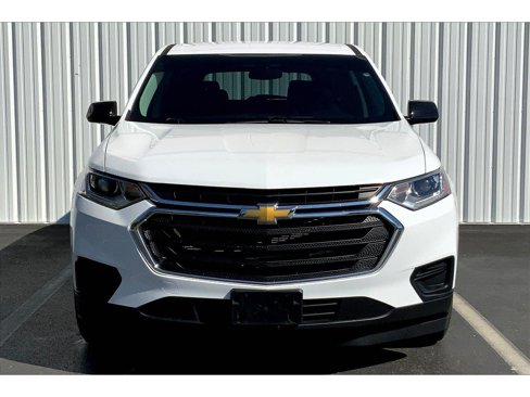 Used 2020 Chevrolet Traverse LS image 3