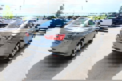 Used 2023 Chevrolet Malibu LT image 7