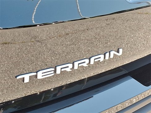 Certified 2022 GMC Terrain SLE image 28