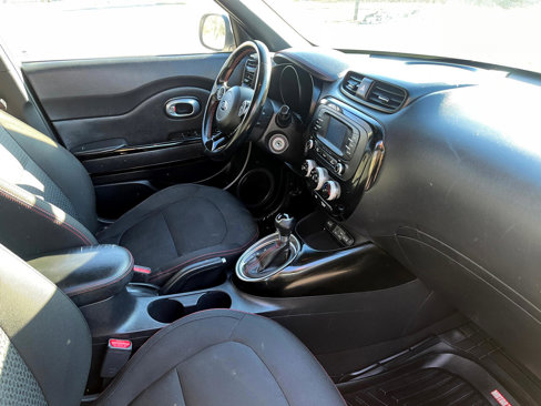Used 2016 Kia Soul + w/ Soulful Package image 34