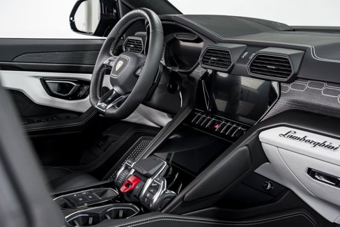 Used 2023 Lamborghini Urus S image 35