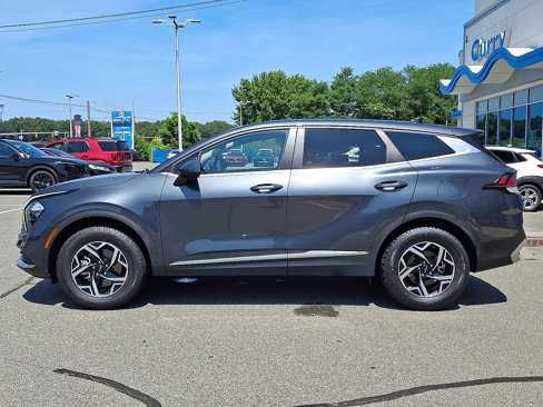 Used 2023 Kia Sportage LX image 7