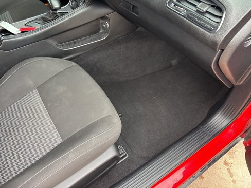 Used 2022 Dodge Challenger GT image 24
