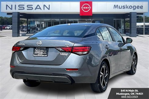 Used 2024 Nissan Sentra SV image 5