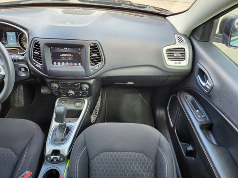 Used 2021 Jeep Compass Sport image 17