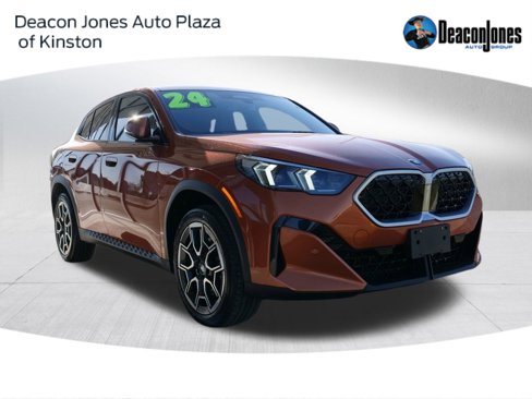 Used 2024 BMW X2 xDrive28i w/ Premium Package image 1