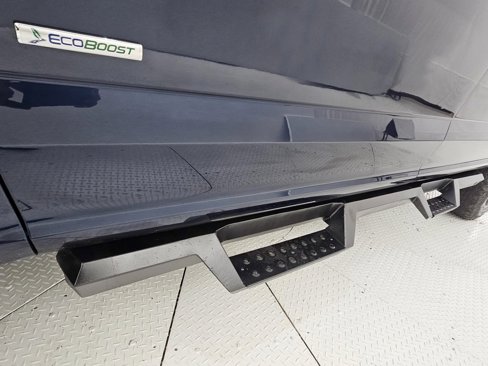 Used 2017 Ford F150 Lariat w/ Equipment Group 501A Mid image 7