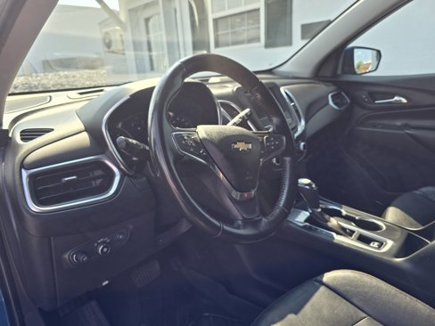 Used 2021 Chevrolet Equinox LT image 14