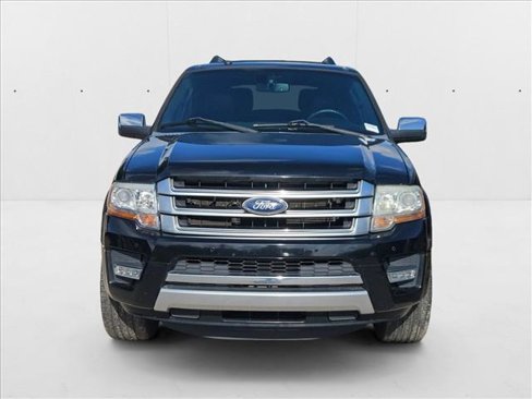 Used 2016 Ford Expedition Platinum image 2