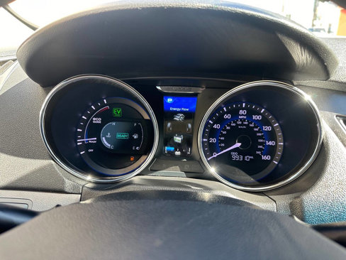 Used 2015 Hyundai Sonata Limited image 19