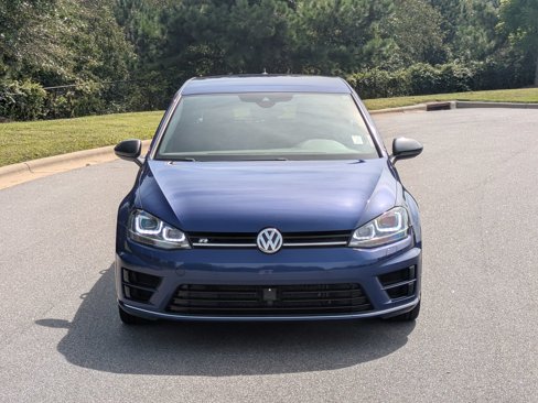 Used 2017 Volkswagen Golf R 4-Door image 2