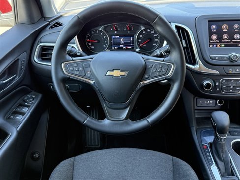 Used 2024 Chevrolet Equinox LT image 28